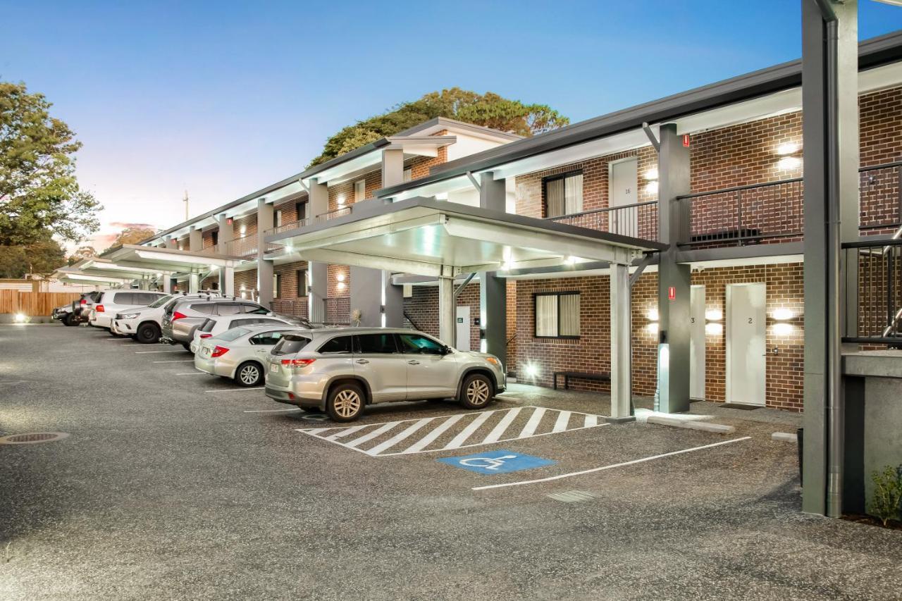 Avenue Motel Apartments 土乌巴 外观 照片