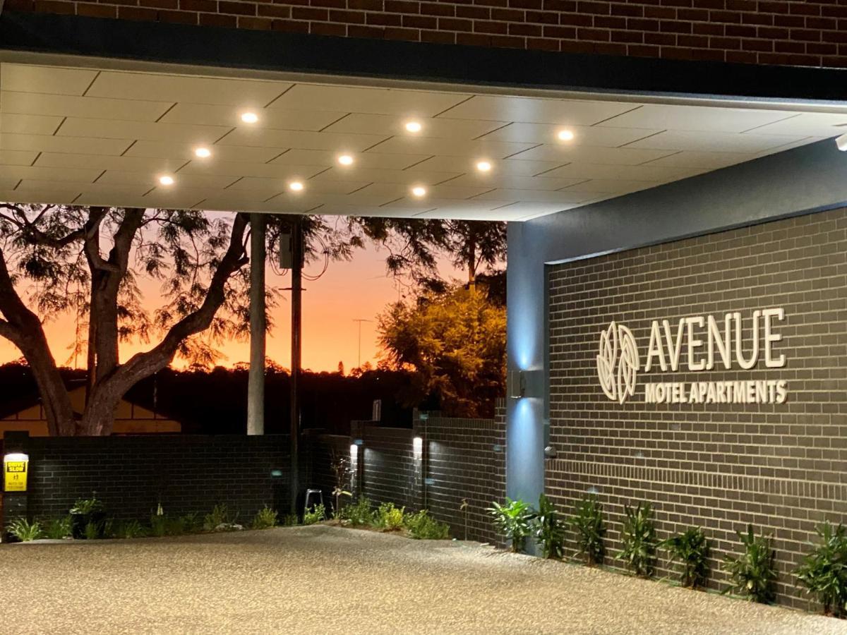 Avenue Motel Apartments 土乌巴 外观 照片