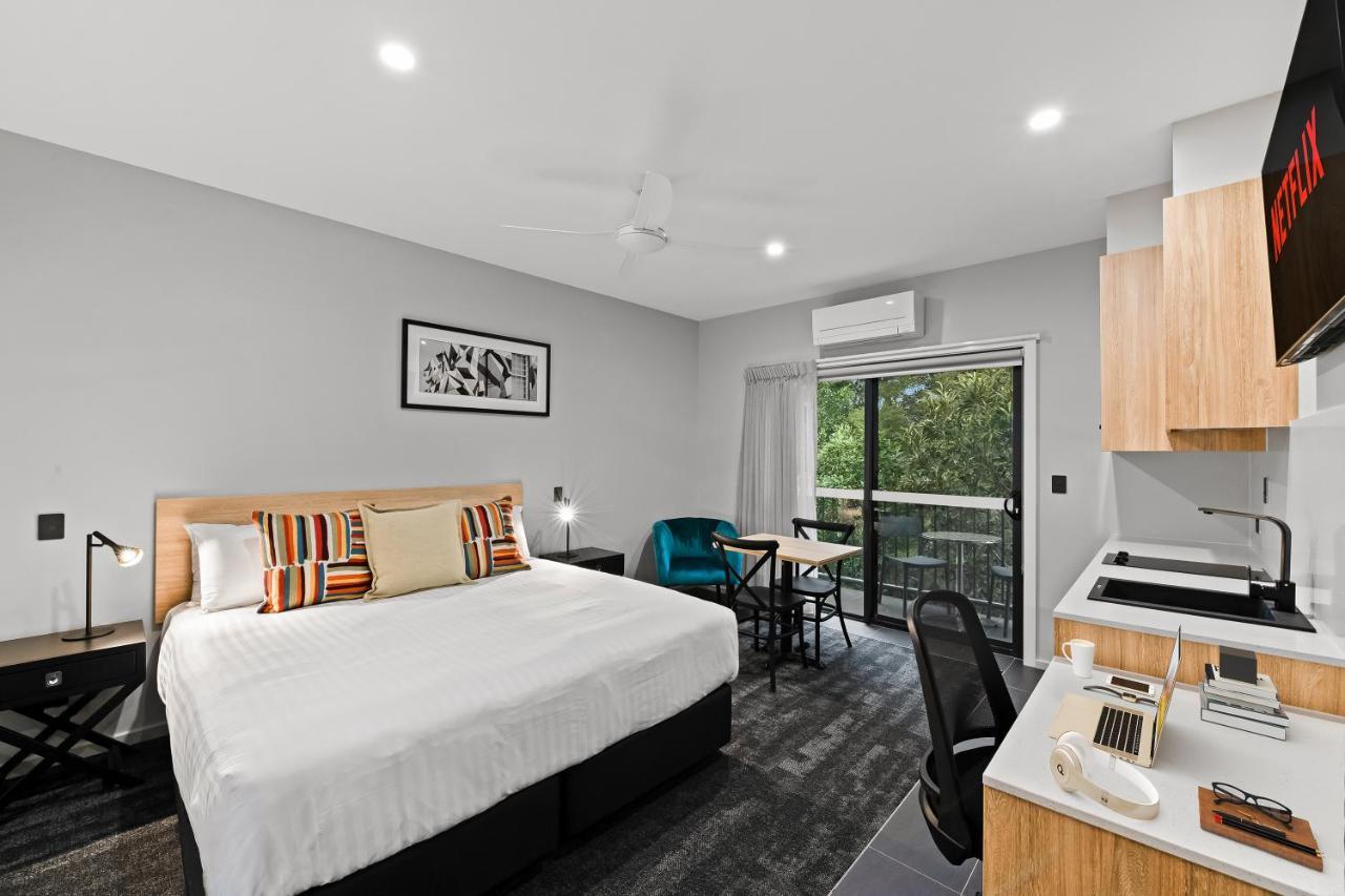 Avenue Motel Apartments 土乌巴 外观 照片